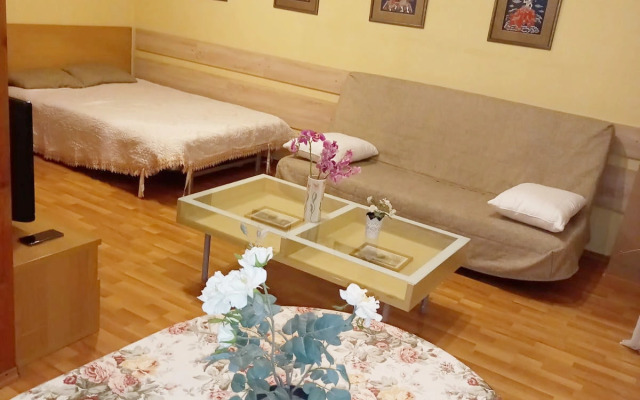 Апартаменты  с балконом комфорт на Белорусской