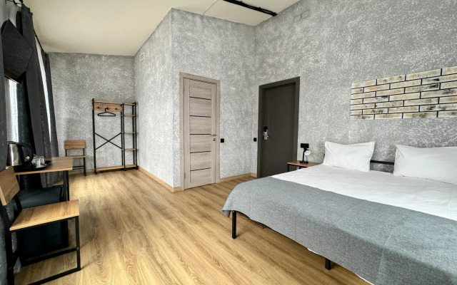 Premiere Hotel