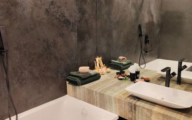 Апартаменты на Холодильном переулке 4