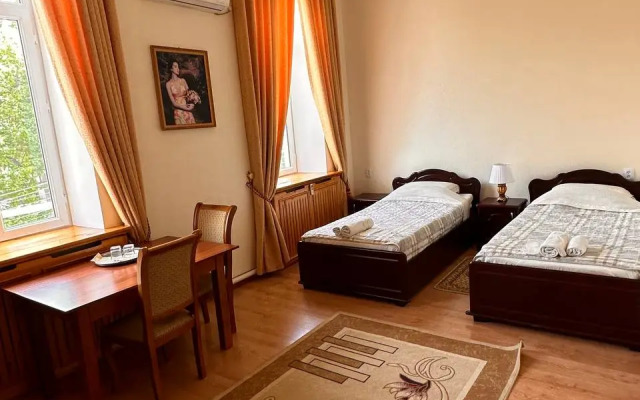 Latif Samarkand Hotel