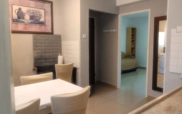 U Sredizemnogo Morya Apartments