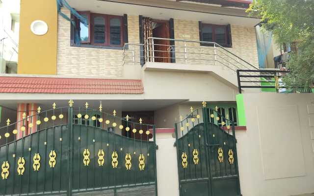Honeycomb Homes Ground Floor Private House