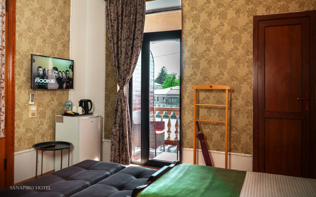 Sanapiro Hotel