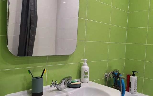 V Tikhom Krasivom Rayone G. Tveri Flat