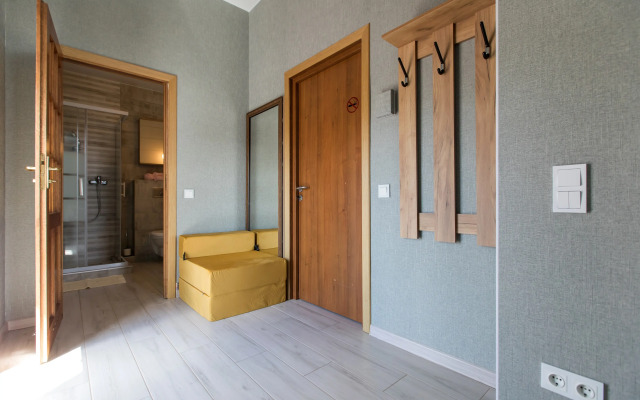 Studiya s Terrasoy Private House