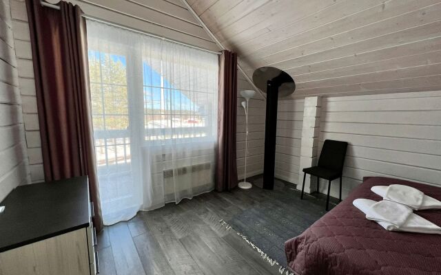 Частный Дом Озеро Лунное 4