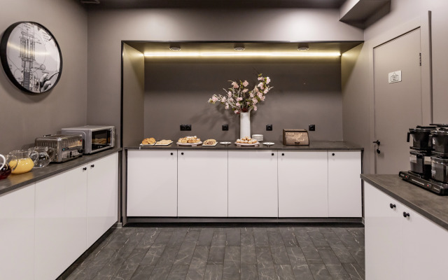 Отель Тесла