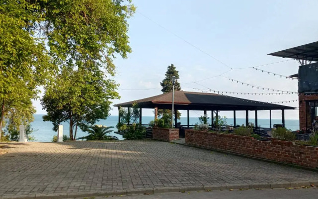 Mariya Guest house