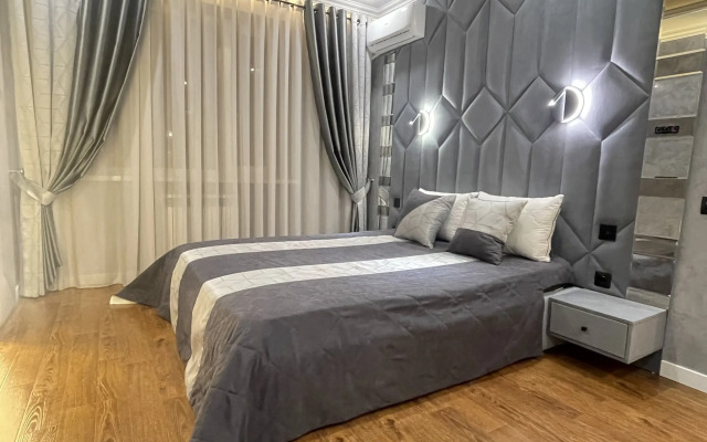 Tukhachevskogo Tsentrovaya (HouseVip26) Flat