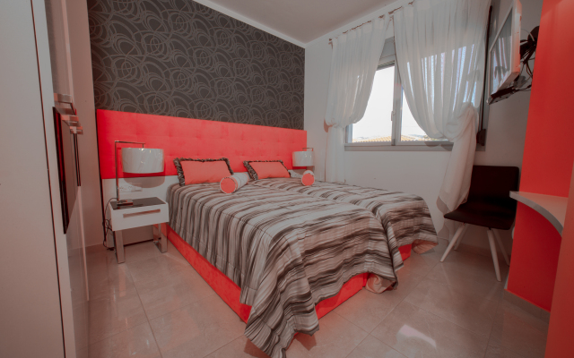 Toroni Luxury Villas - Orange Villa