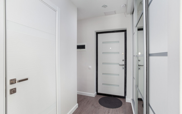 BestFlat24 White Bashnya Kit Apartments