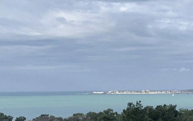 Апартаменты Sunset on the Sea