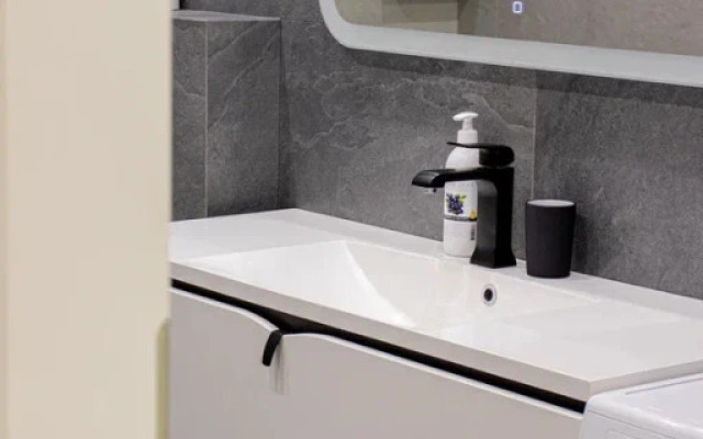 Апартаменты Центр, парковая зона, новый дом, охраняемая парковка, Колибри#24 1