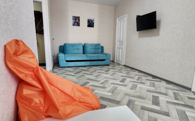 Квартира на улице Еремеева 27