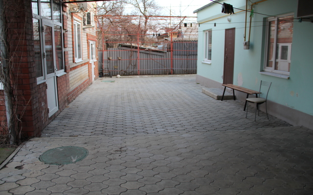 V Gostyah U Lyubvi Guest House