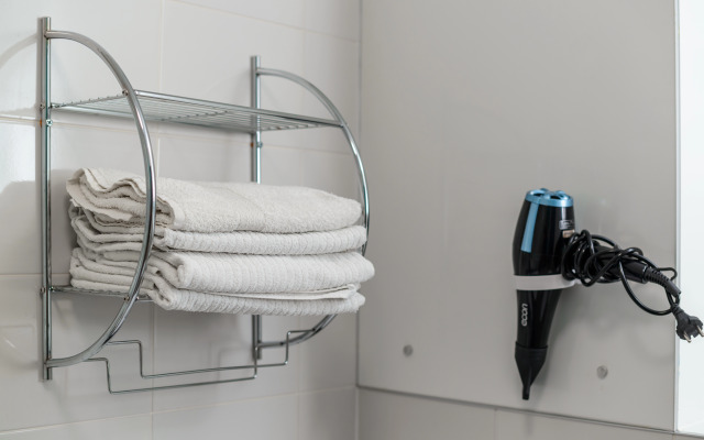 Yevrodvushka VV Apart Vozle Metro Kotelniki Na Sosnovoy 5k1 Apartments