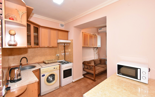 Metro 2 Flat