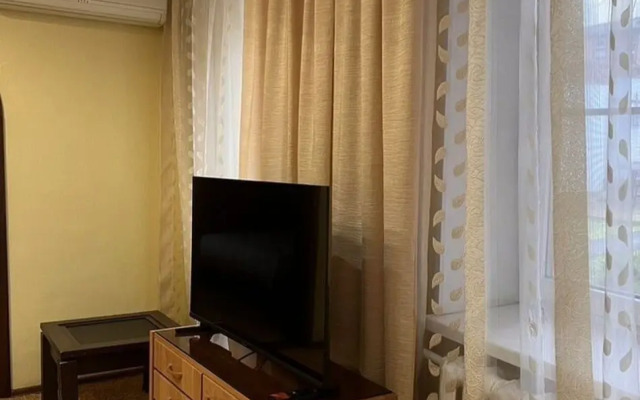 Na Grecheskoy 54B Private house