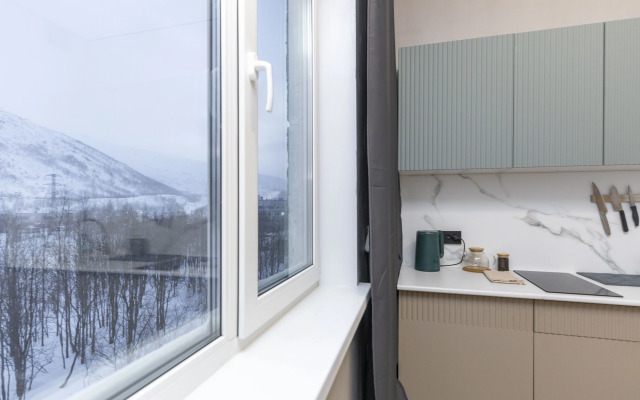 Uyutnaya 1-K S Potryasayuschim Vidom Na Gory Flat