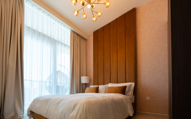 Keyrock Living Lakeview in Business Bay Apartments