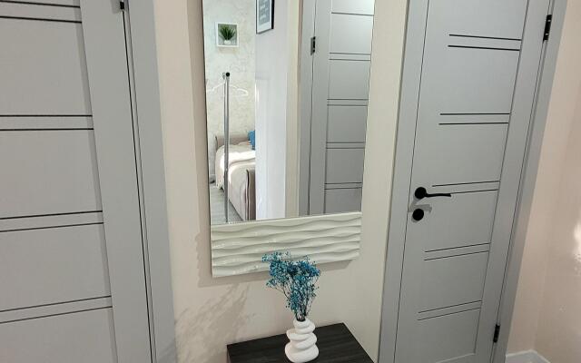 s velikolepnym vidom na gory Flat