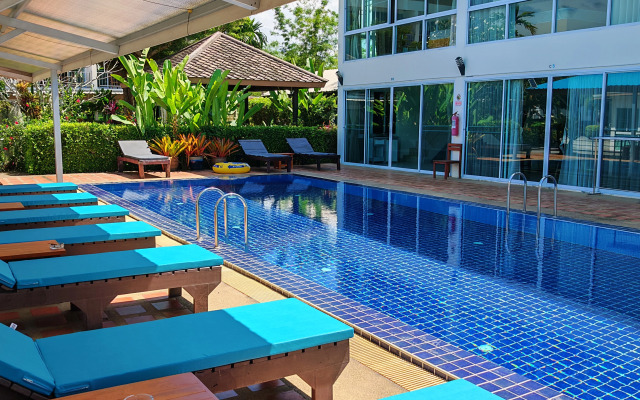 Курортный Отель Lipa Bay Residence