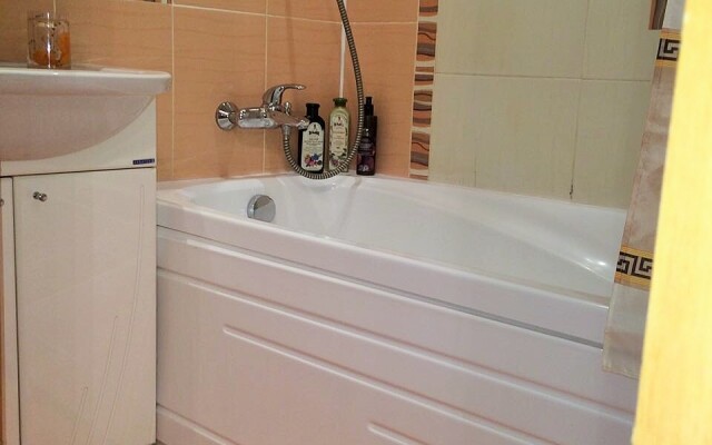 Апартаменты Малышева 84 (2)