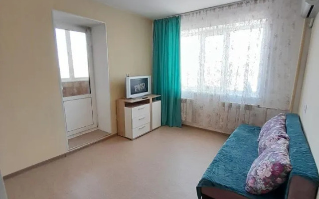Na Ulitse Leningradskaya 25A Flat
