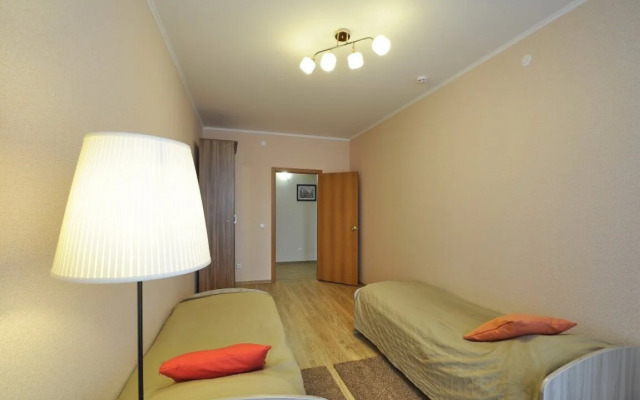 Na Shosse Kosmonavtov 116 Apartments
