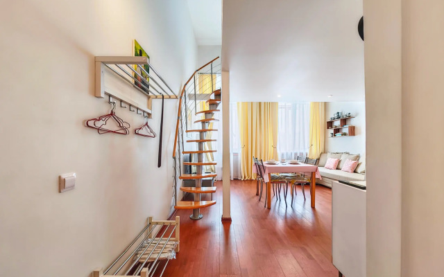 Apartamentyi Nevskij 18 Nikol I Mishel 1