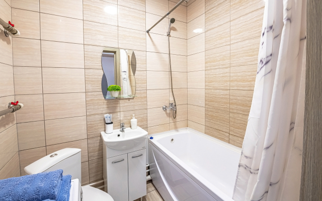 Апартаменты TopHouse на Можжевеловой 18, 1 этаж