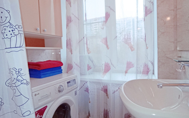 Na Prospekte Lenina 61 Flat