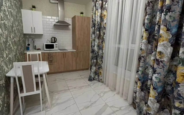 Квартира в 16-м микрорайоне д. 75