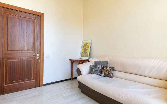 Апартаменты Миллионная