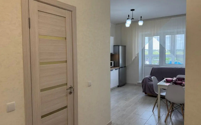 Na ulitse Shiroko-Kholodnaya, d.6 Apartments