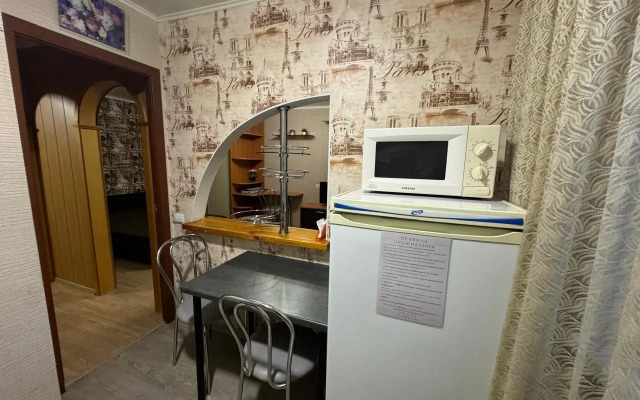 Na Pervomayskoy 58/2 Flat