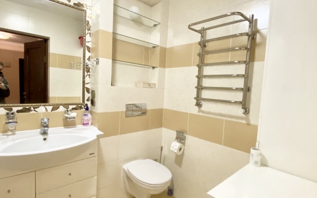Na Tolbukhina 6 Apartments