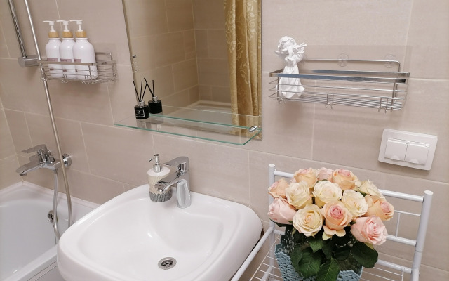 Квартира на Азина 25