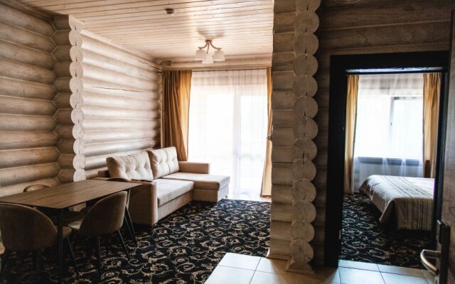 Goldy Key Hotel
