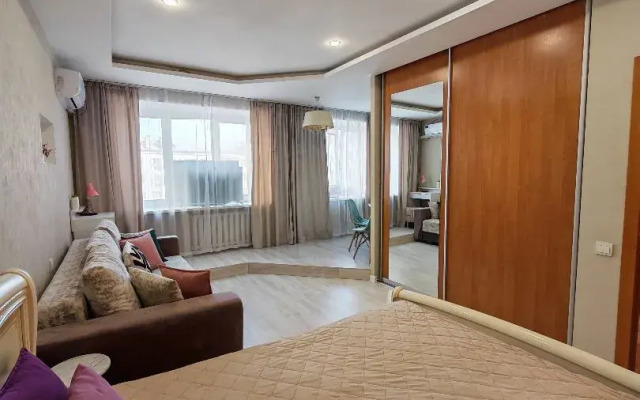 Квартира Однокомнатная в Центре Тюмени Полностью Оборудована для Проживания