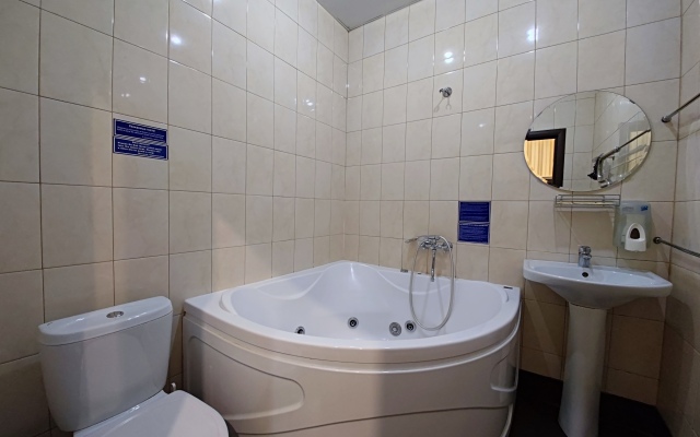 Апартаменты Невский 102 (1)