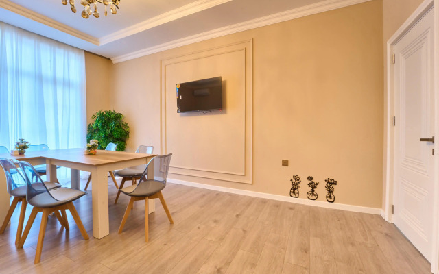 Premium Sea View Hotel & Hostel