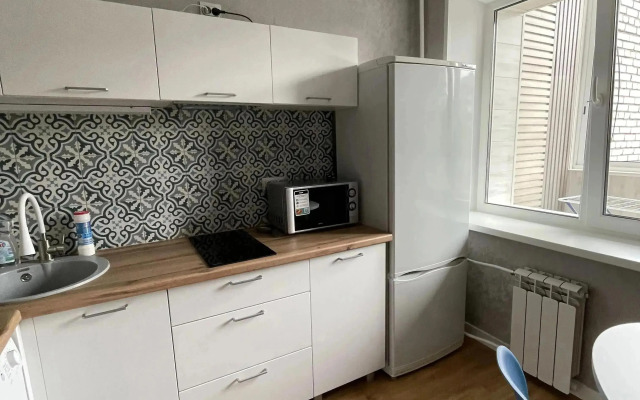 Prouyut Flat