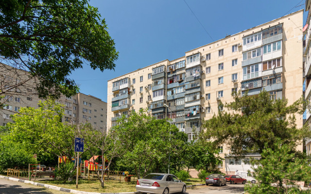 Na Ulitse Polevaya 45 Flat