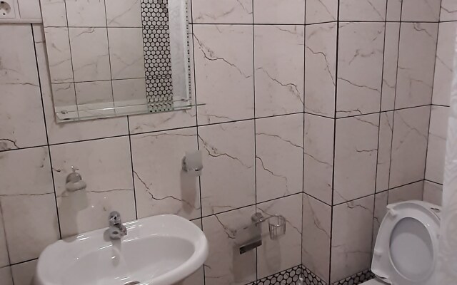 Отель Загородный Замок Эдельвейс