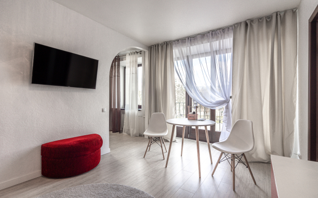Prospekt Nezavisimosti 52 Apartments