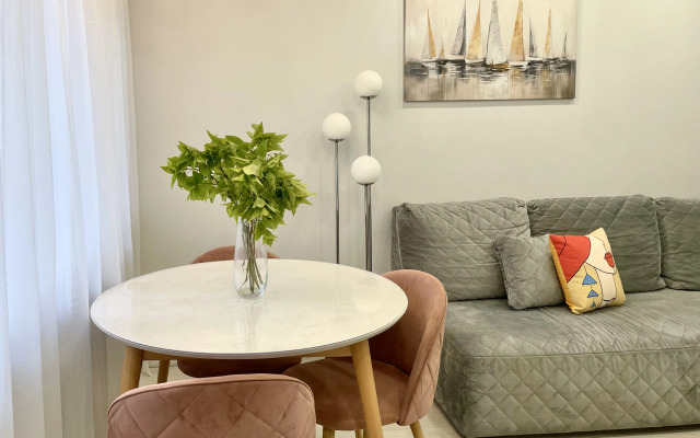 Квартира Уютная двухкомнатная