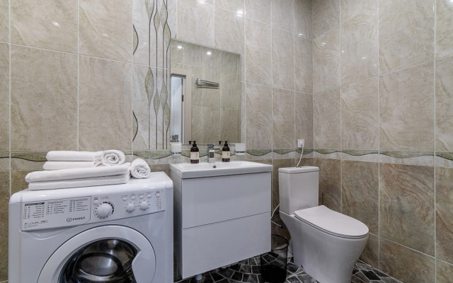 Апартаменты на Коммуны 2