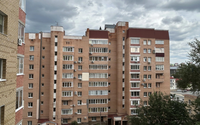 Dvushka Vozle Ufa-Areny I Tsentralnogo Rynka Flat