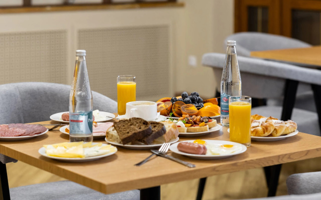 Отель Озёрный